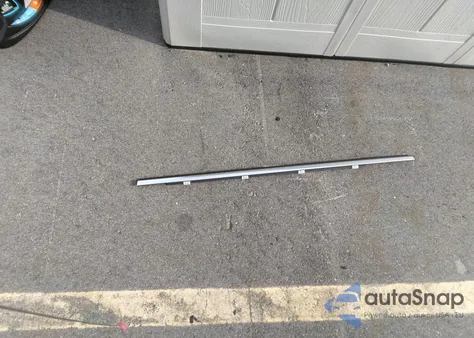 2018 Hyundai Elantra Gt z USA, uszkodzony, nr VIN KMHH35LE2JU018939